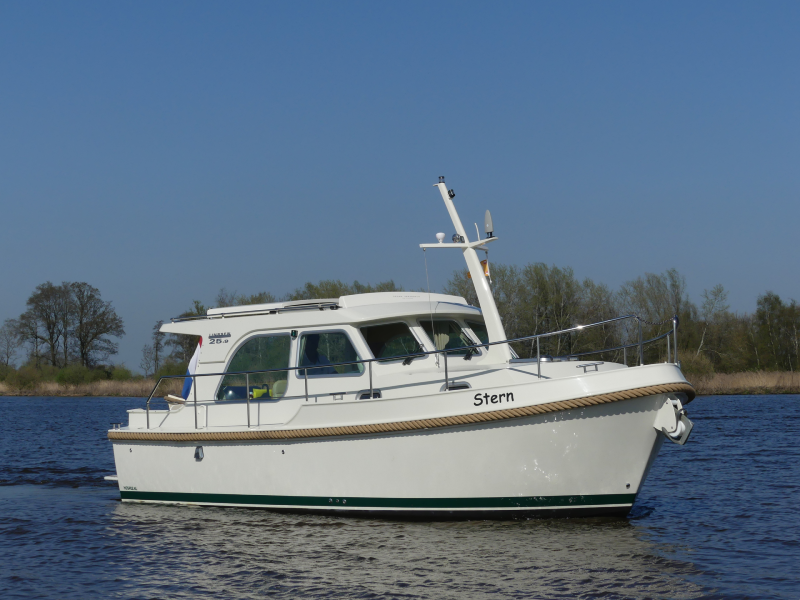 yacht charter sneek holland